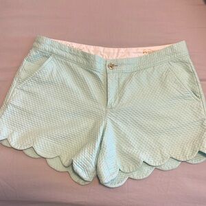 Lilly Pulitzer scalloped hem shorts